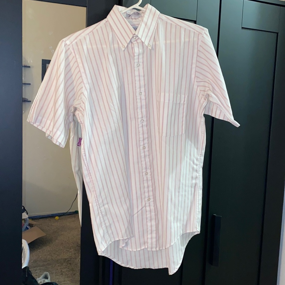 Arrow Dover Mens Short Sleeve Button Down Shirt